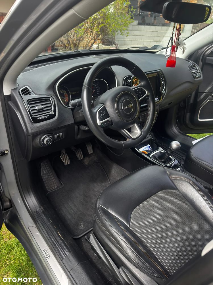 Jeep Compass 1.4 TMair Limited FWD S&S - 9