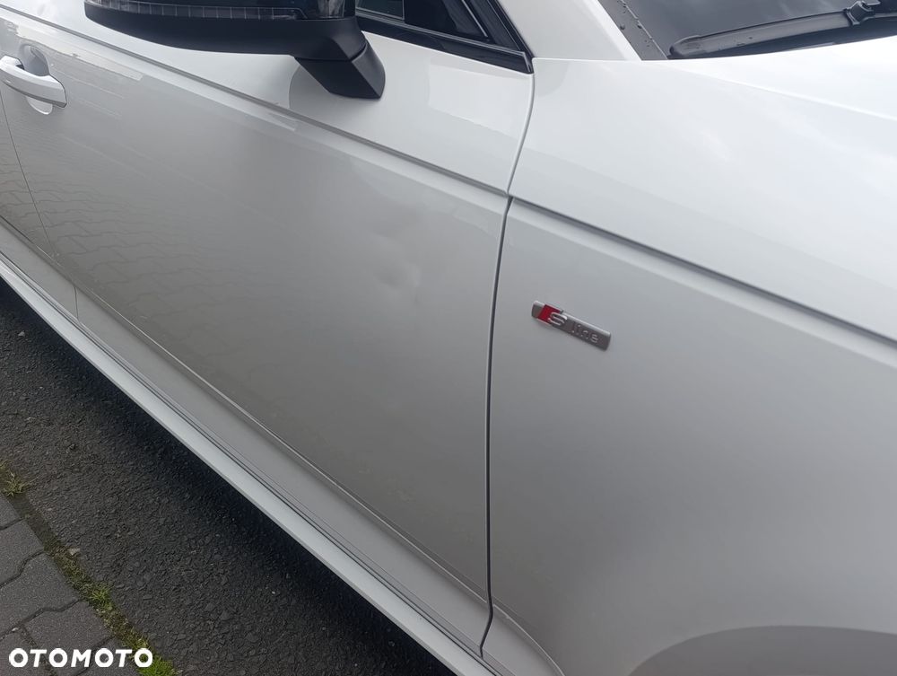 Audi A4 Avant 35 TDI Sport S tronic - 11