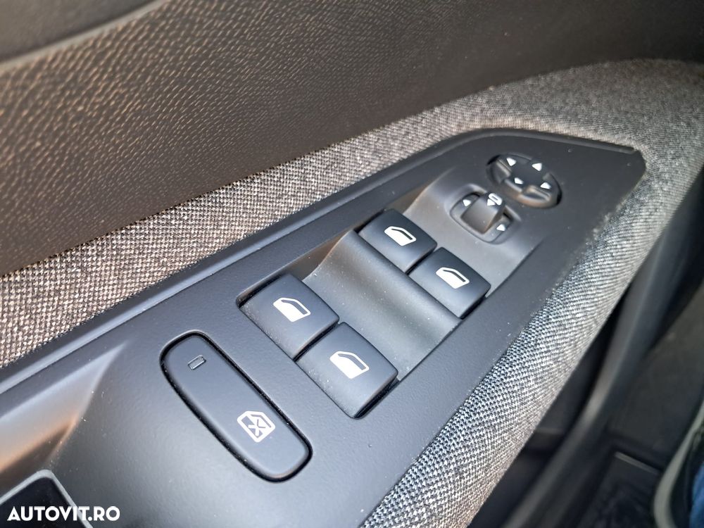 Peugeot 3008 1.5 BlueHDI S&S EAT8 Active - 13