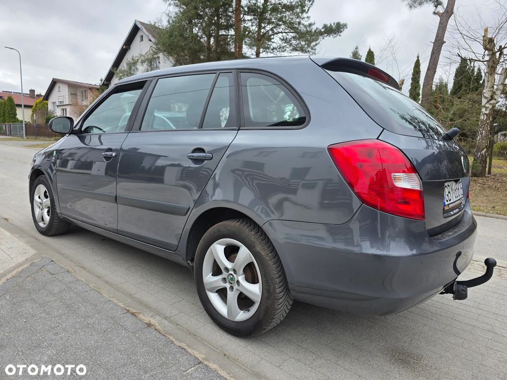 Skoda Fabia - 10