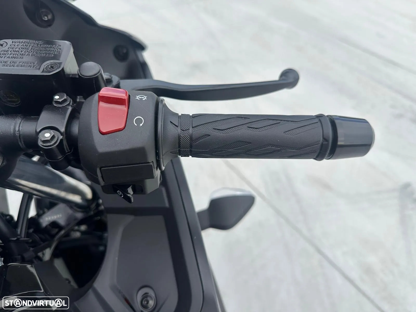 Suzuki GSX R 125 A - 9