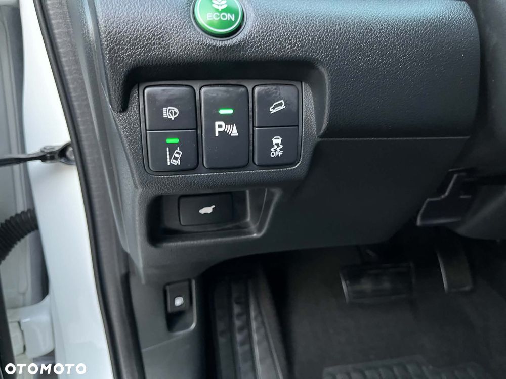 Honda CR-V 2.0 Executive (Honda Sensing Pack) - 27