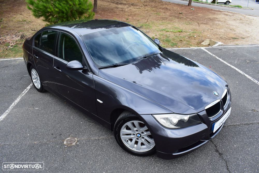 BMW 318 d Exclusive - 38