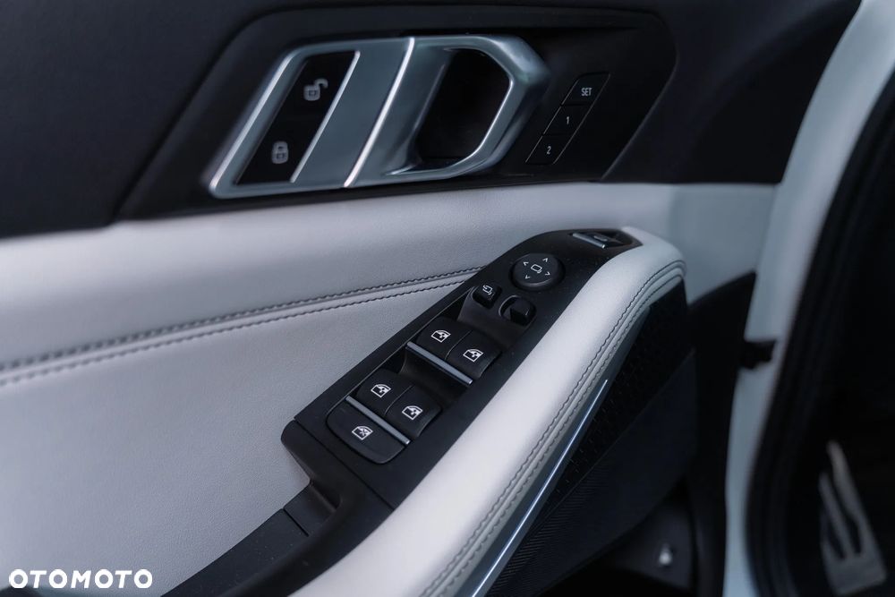 BMW X5 xDrive45e sport - 28