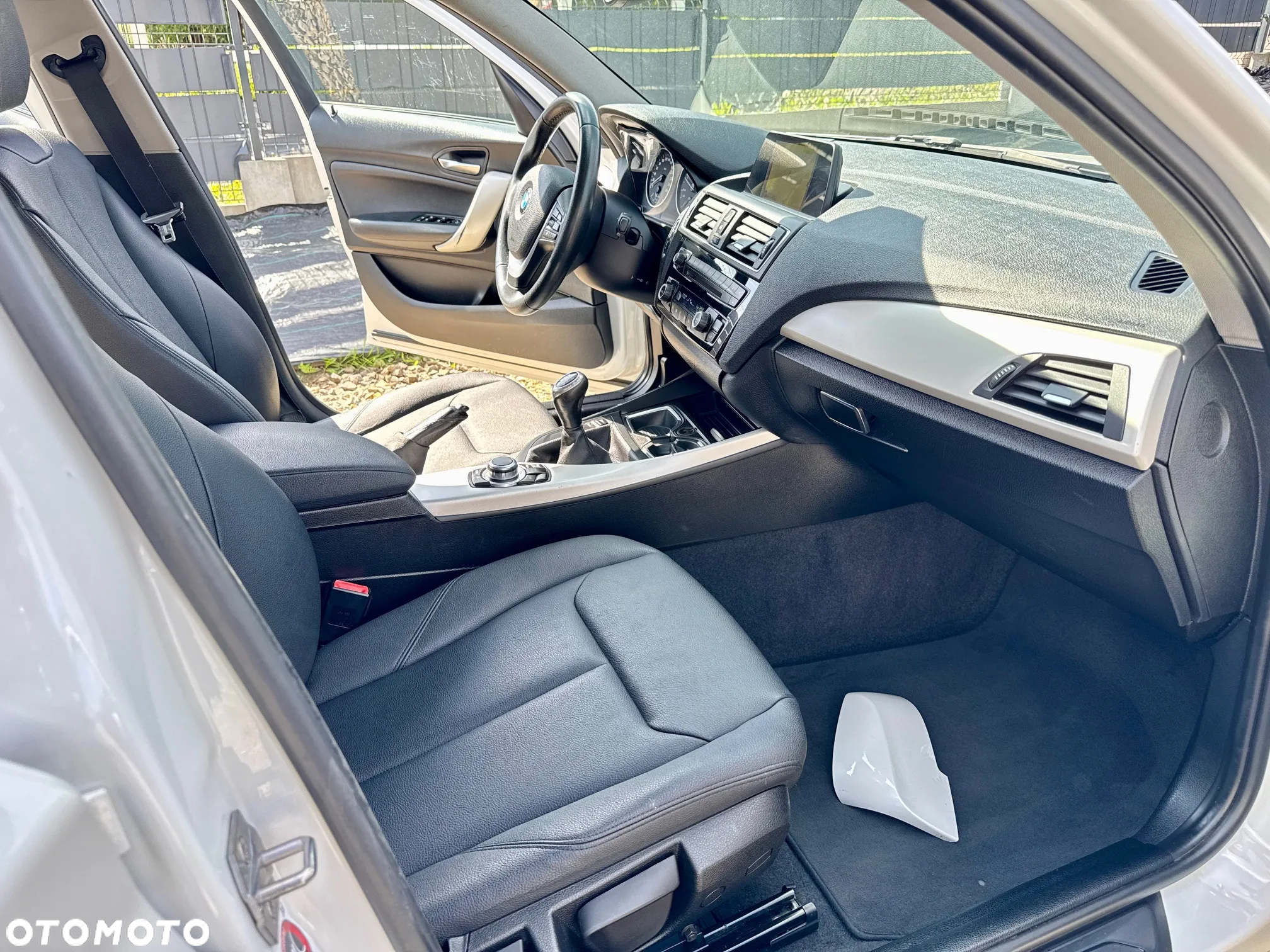 BMW Seria 1 - 16