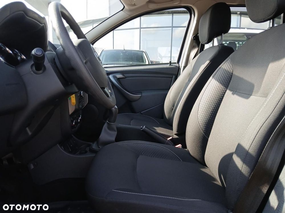 Dacia Duster 1.6 SCe S&S - 19