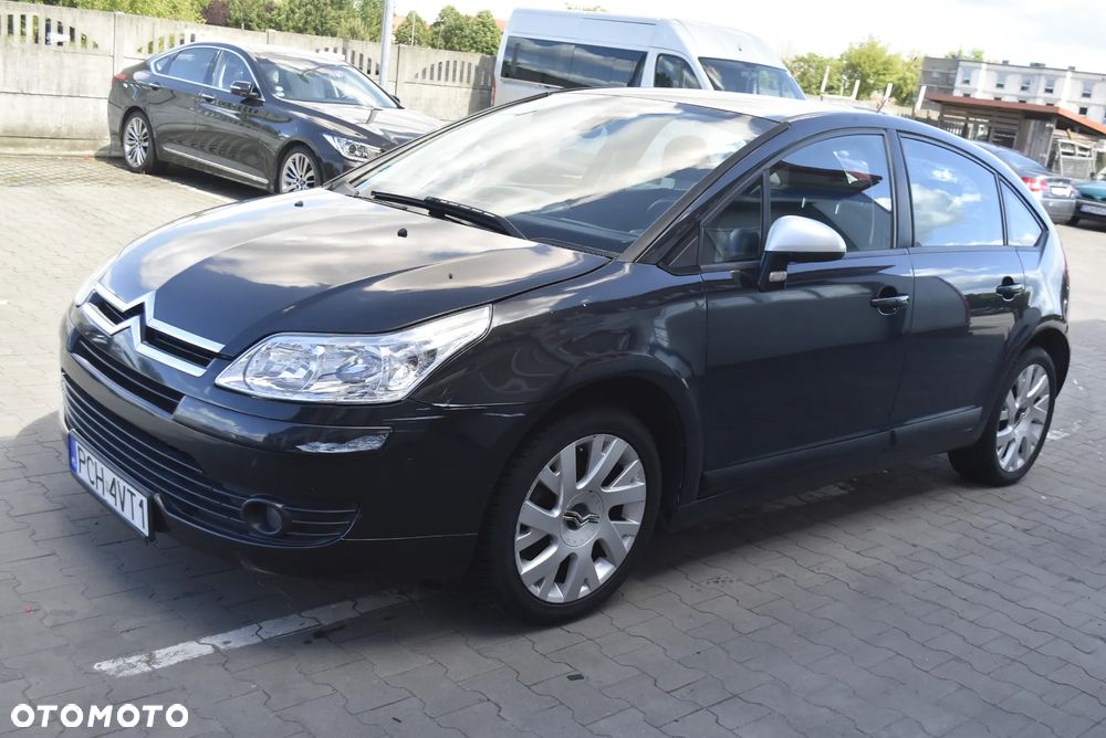 Citroën C4 1.6 HDi FAP EGS6 Exclusive - 3