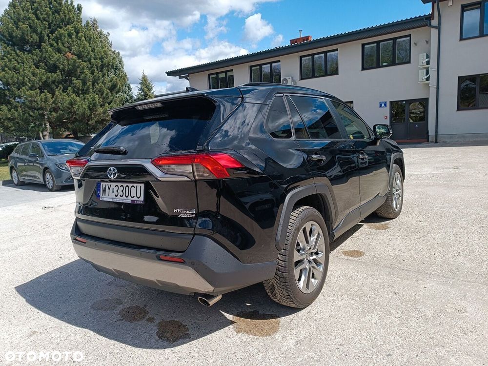 Toyota RAV4 - 4
