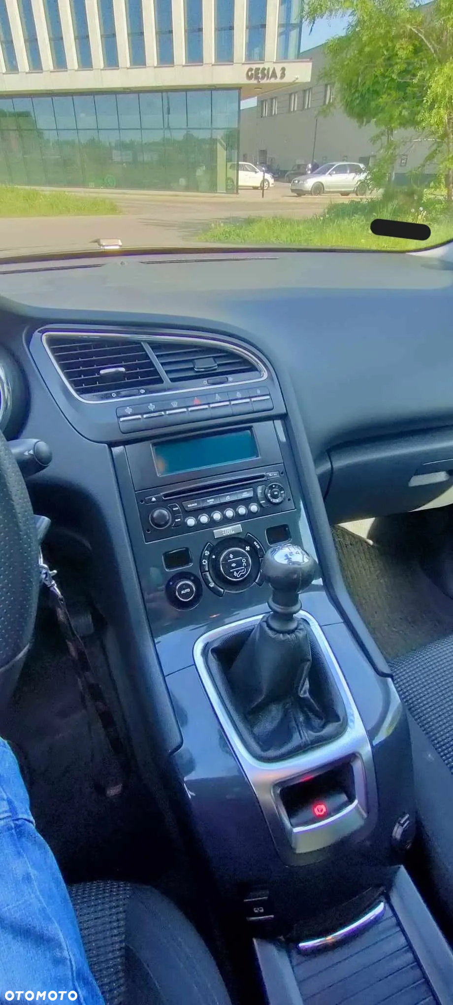 Peugeot 5008 - 14
