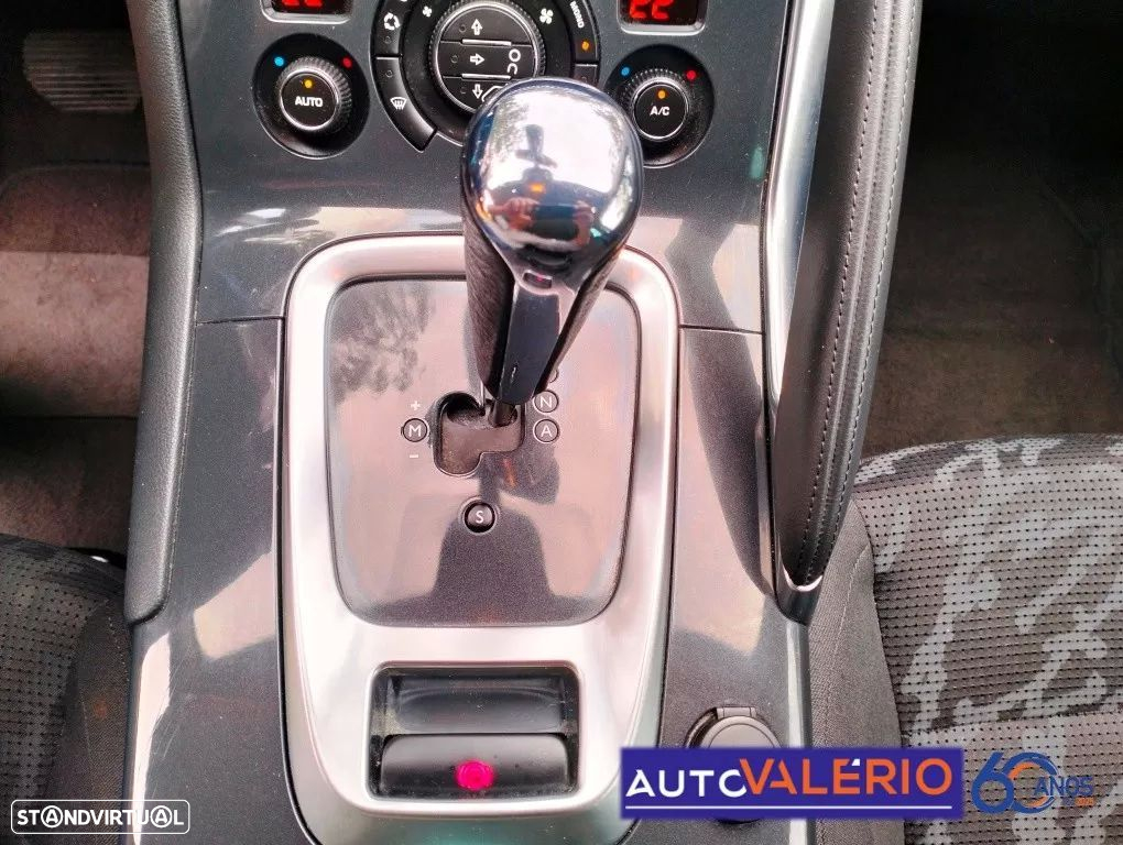 Peugeot 3008 1.6 e-HDi Allure 2-Tronic - 23