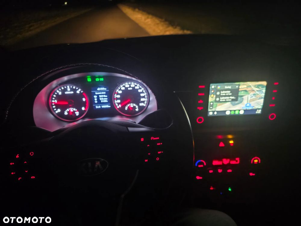 Kia Stonic 1.6 CRDi L - 15