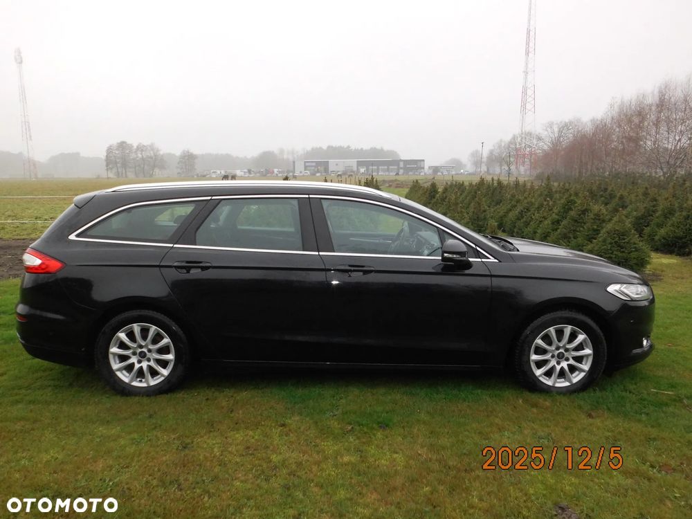 Ford Mondeo 1.5 TDCi ECOnetic Start-Stopp Titanium - 4