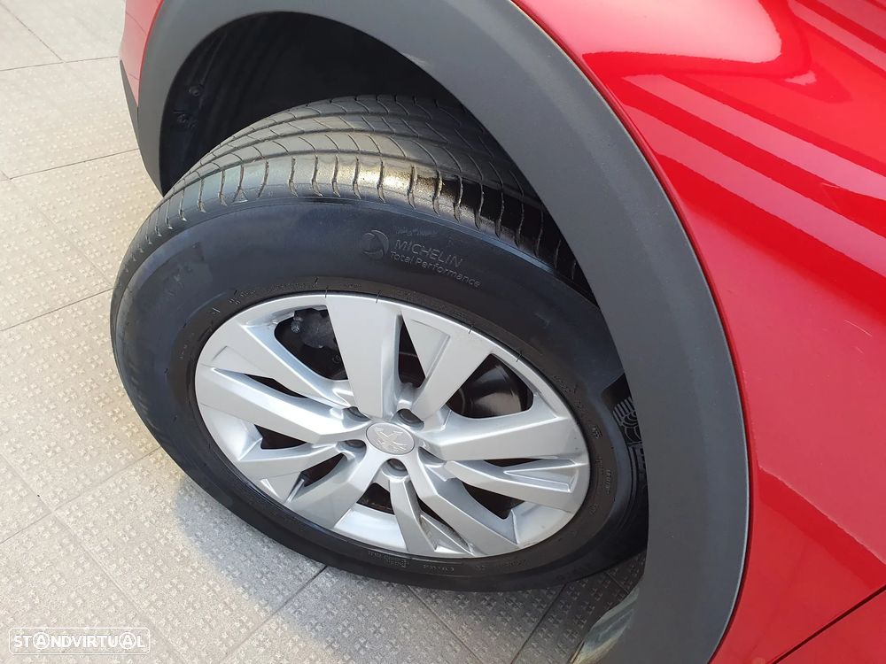 Peugeot 3008 PureTech 130 Stop & Start GPF EAT8 Active - 19