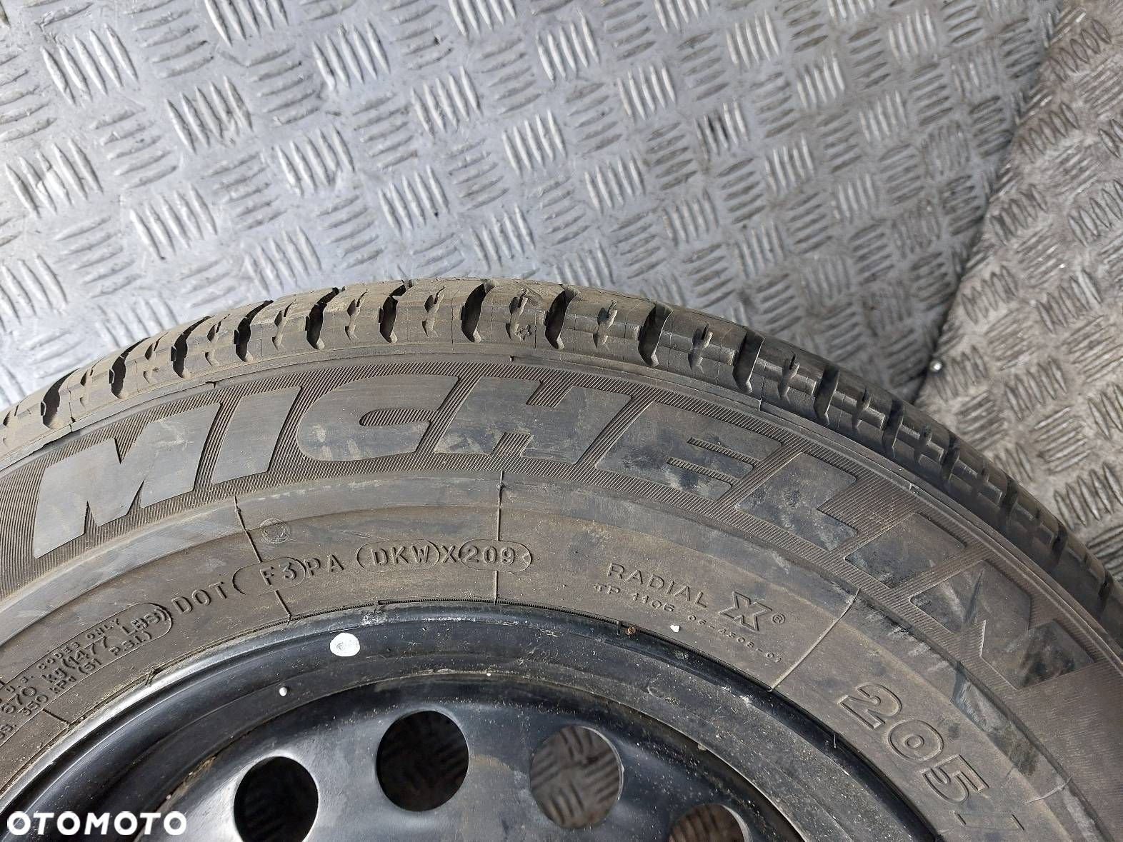 KOŁO ZAPASOWE ZAPAS BMW E39 5x120 6,5Jx15 ET18 FI74,1 205/65R15 - 3