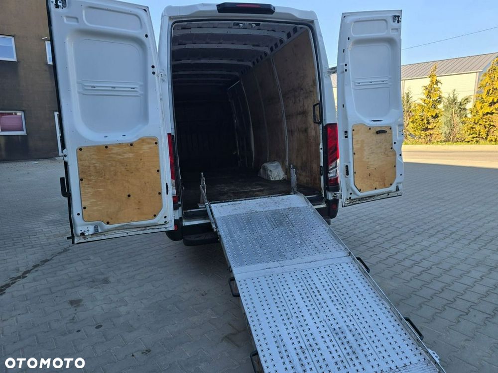 Iveco Daily 35C16 V - 13