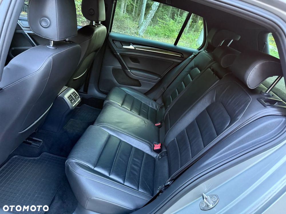Volkswagen Golf 2.0 TDI BMT GTD - 15
