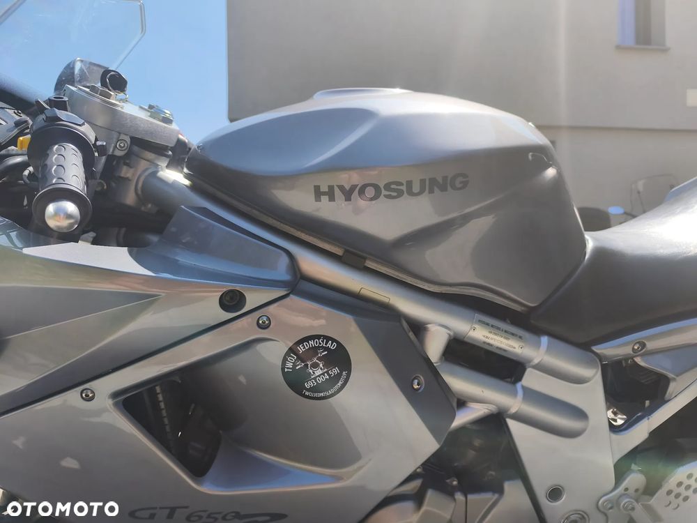 Hyosung GT - 10
