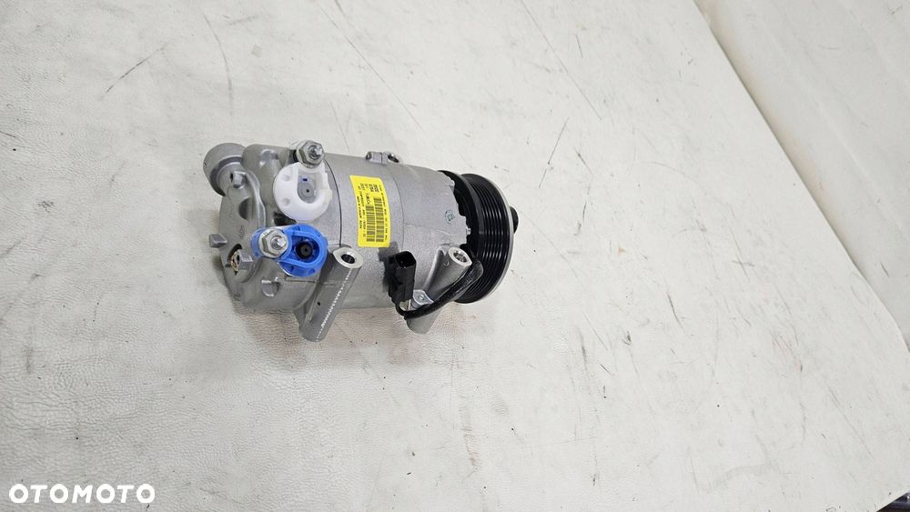 sprężarka kompressor klimatyzacji ford range rover av61-19d629-dc - 3