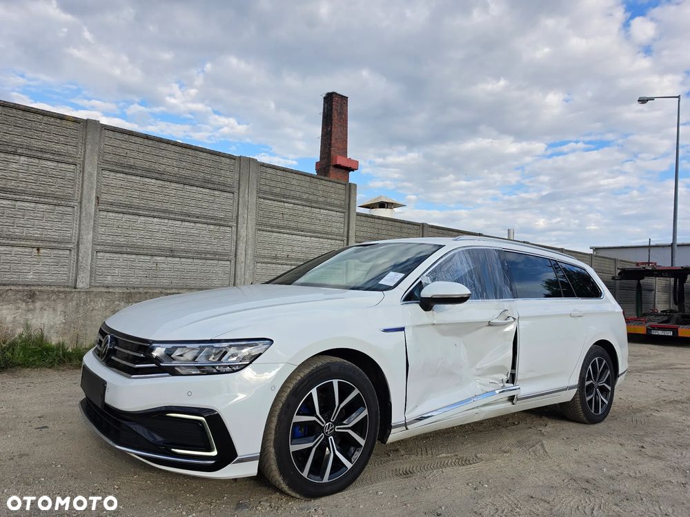 Volkswagen Passat Variant 1.4 TSI Plug-In Hybrid GTE DSG - 33
