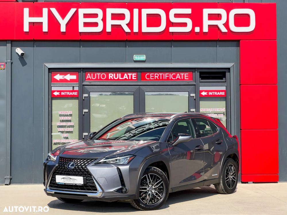 Lexus UX - 4
