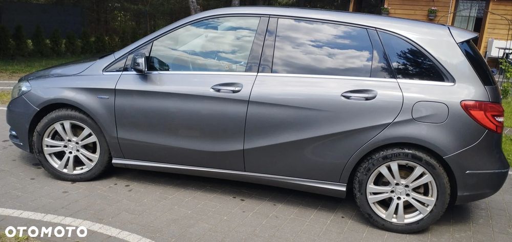 Mercedes-Benz Klasa B - 2