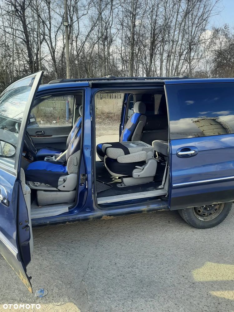 Kia Carnival 1.9 TDI Comfortline - 5