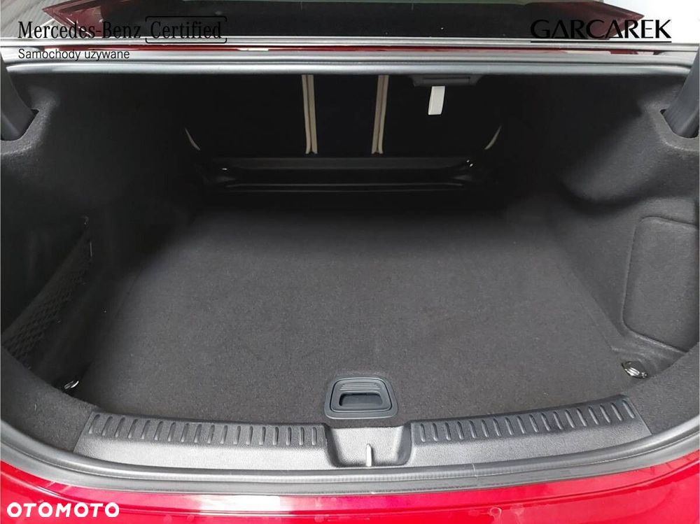 Mercedes-Benz Klasa E 200 mHEV 4-Matic Avantgarde 9G-Tronic - 14