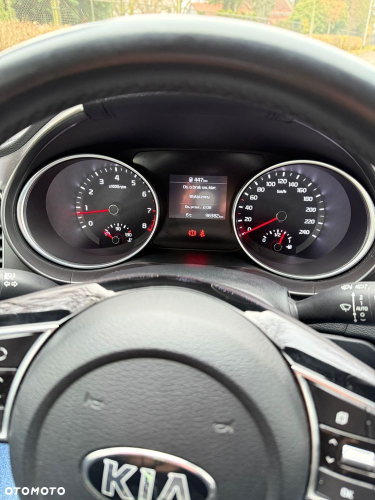 Kia XCeed 1.5 T-GDI M - 23