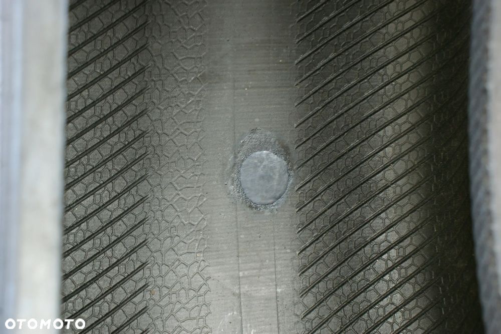 całoroczne 215/65R16C CONTINENTAL CONTACT 4SEASON , 6,7mm - 3