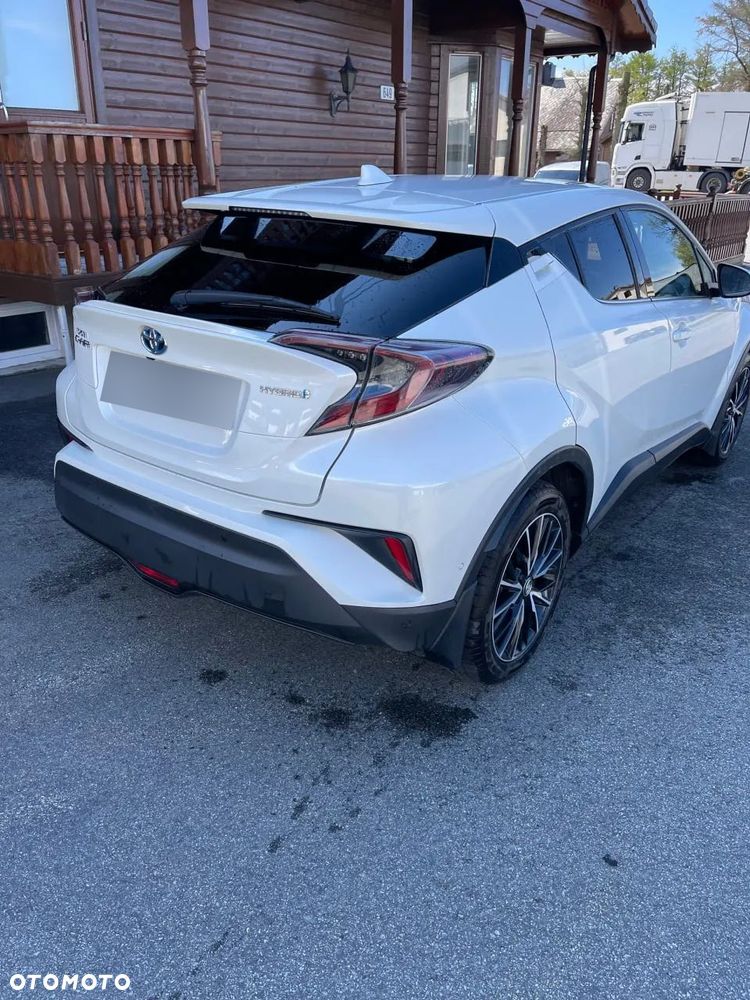 Toyota C-HR Lounge - 8