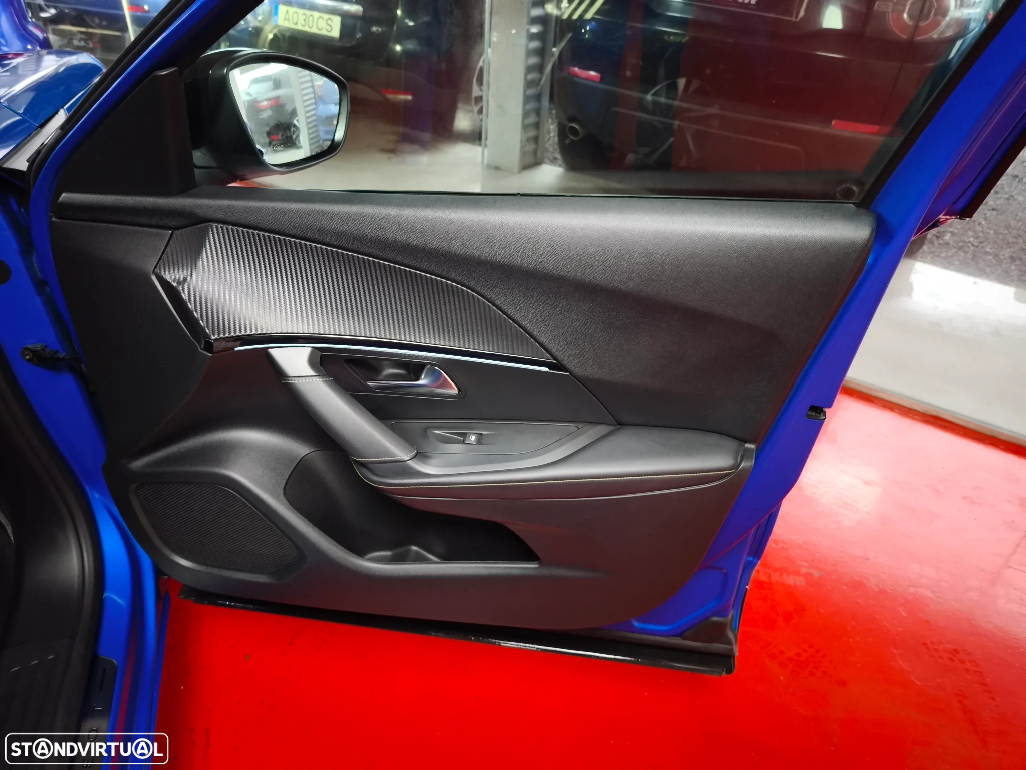 Peugeot e-2008 50 kWh GT Line - 38