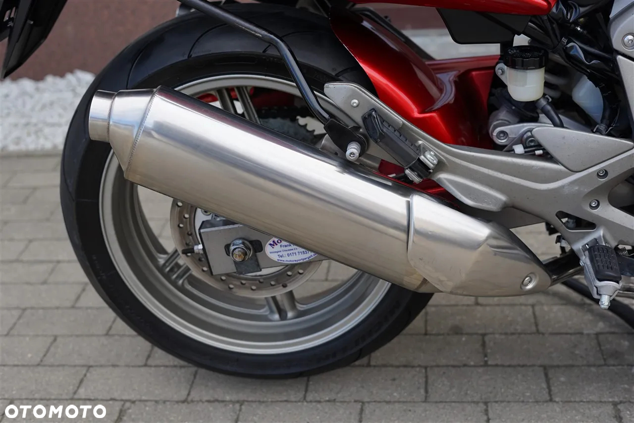 Honda CBF - 8