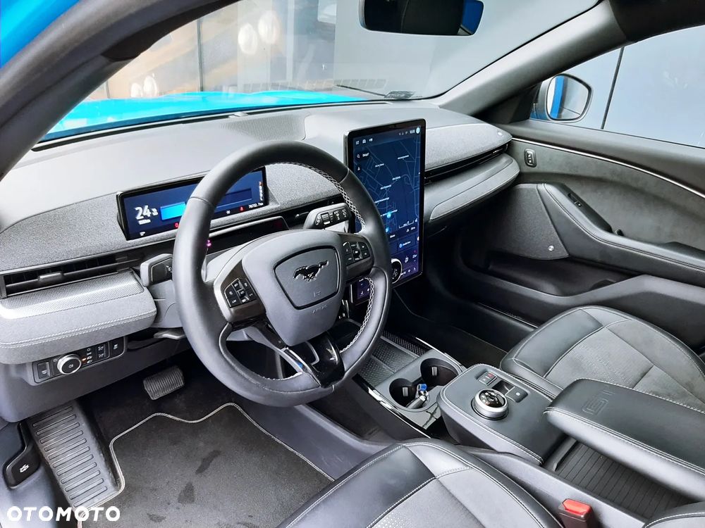 Ford Mustang Mach-E 91 kWh AWD GT - 22