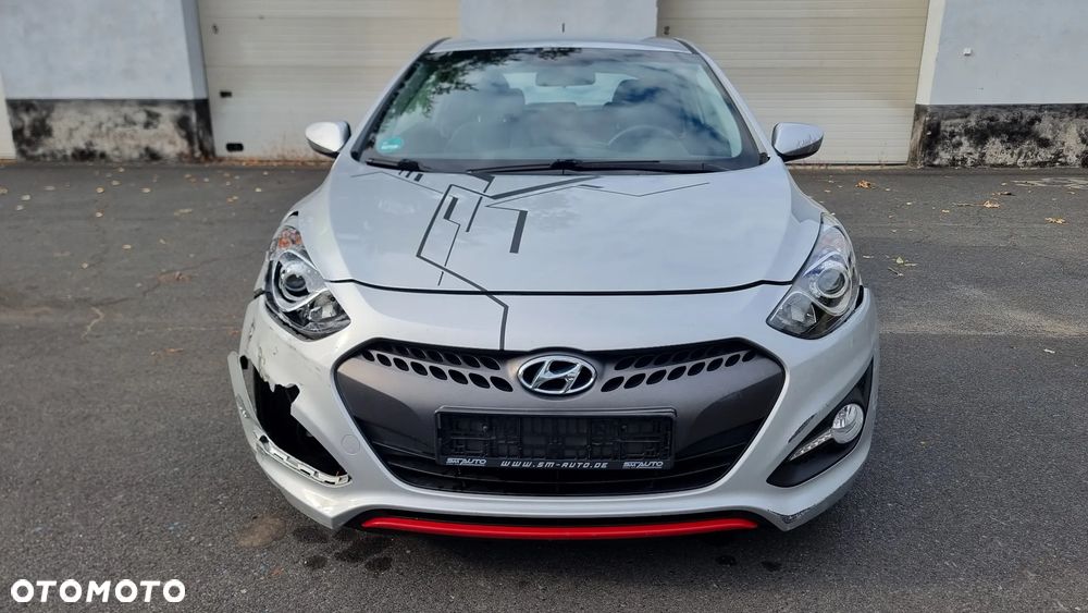Hyundai i30 1.6 GDI BlueDrive Classic + - 7