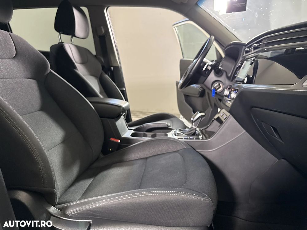 SsangYong Korando - 12