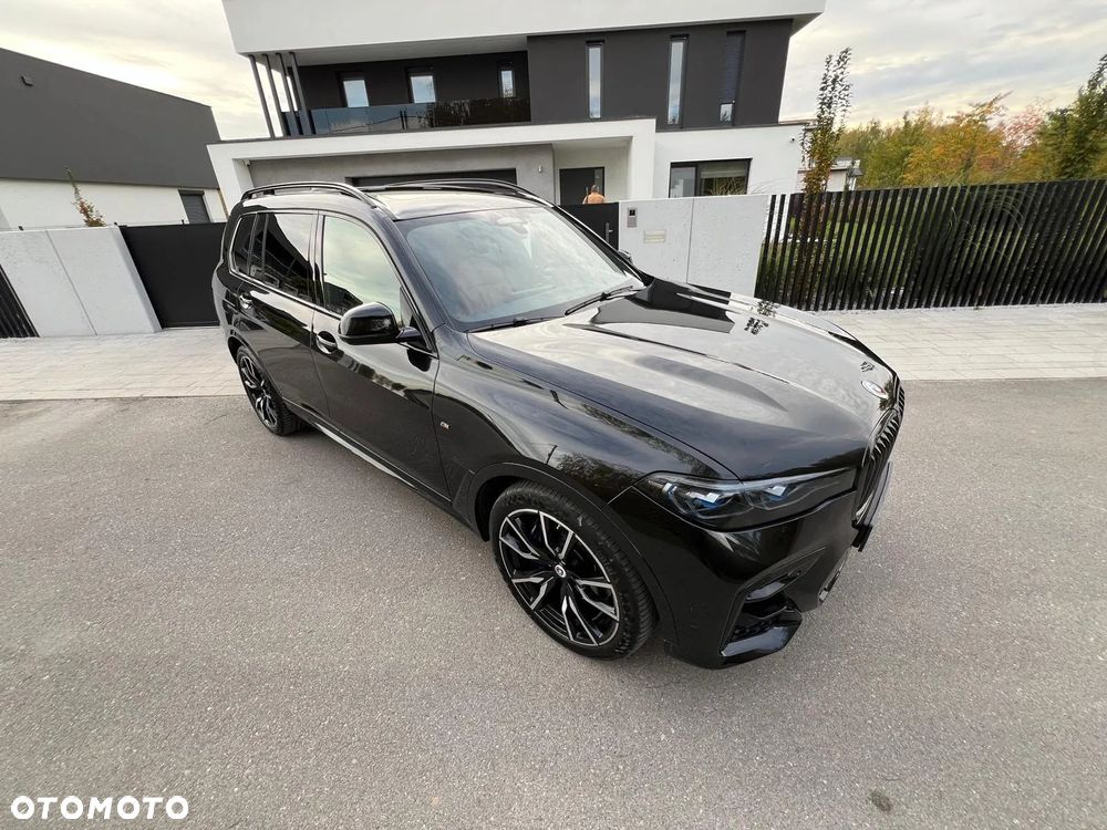 BMW X7 M50d sport - 34