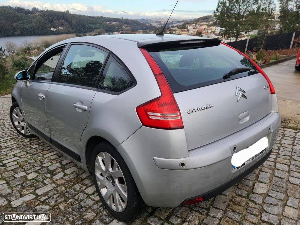 Citroën C4 1.6 HDi 110 VTR Pack - 6