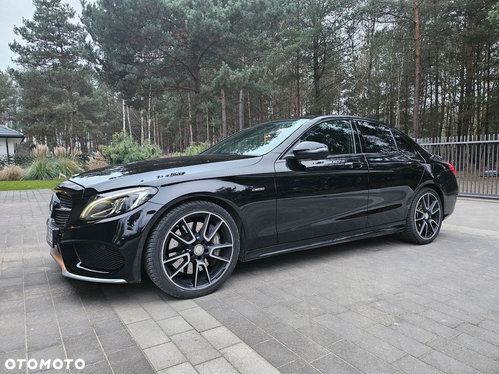 Mercedes-Benz Klasa C 450 AMG 4-Matic 7G-TRONIC - 2