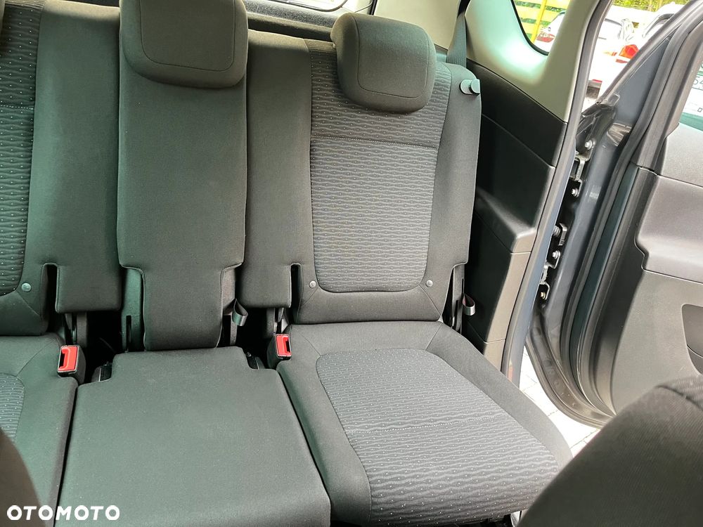 Opel Meriva - 19