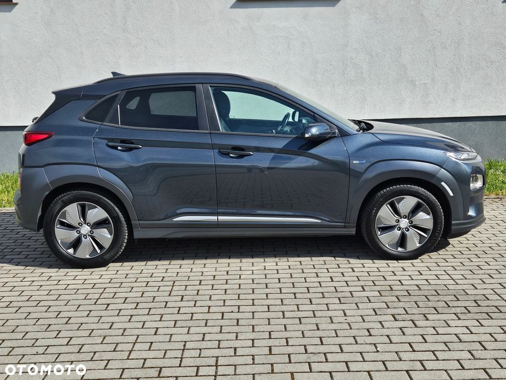 Hyundai Kona Premium - 22
