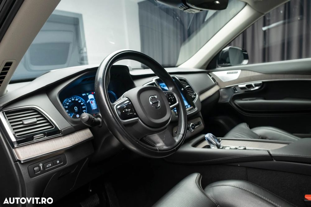 Volvo XC 90 Recharge T8 eAWD Inscription - 25