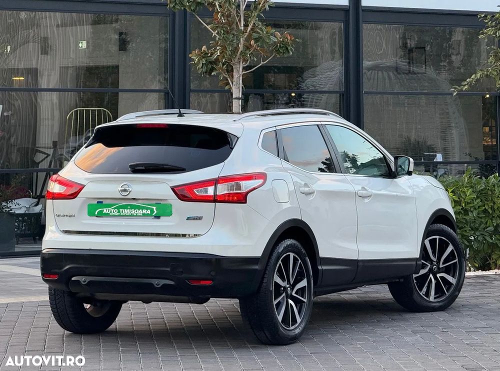 Nissan Qashqai - 4