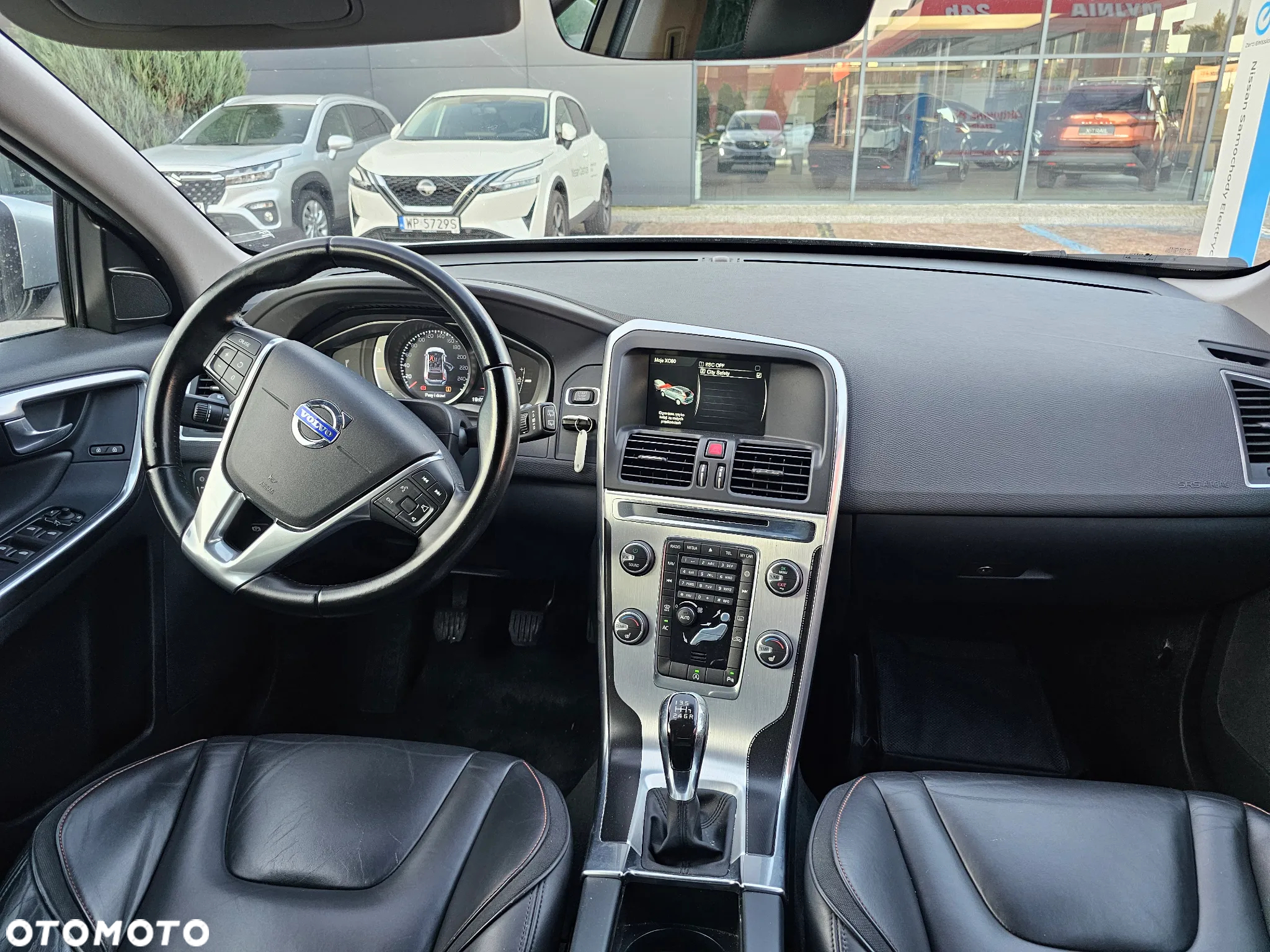 Volvo XC 60 D3 Drive-E Ocean Race - 4
