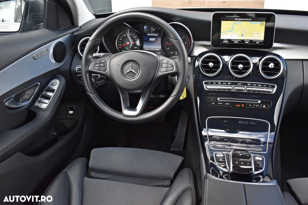 Mercedes-Benz C 220 CDI DPF Automatik Avantgarde - 11
