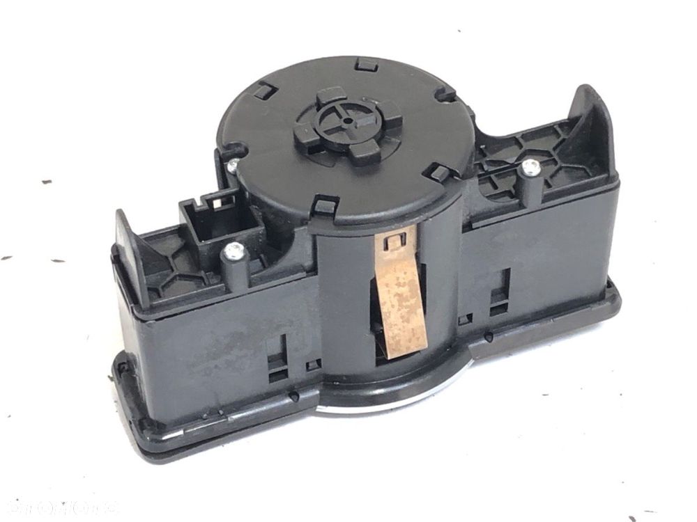 WŁĄCZNIK ŚWIATEŁ  MERCEDES-BENZ KLASA E T-Model (S212) 2009 - 2016 E 200 CDI / BlueTEC (212.205, - 3