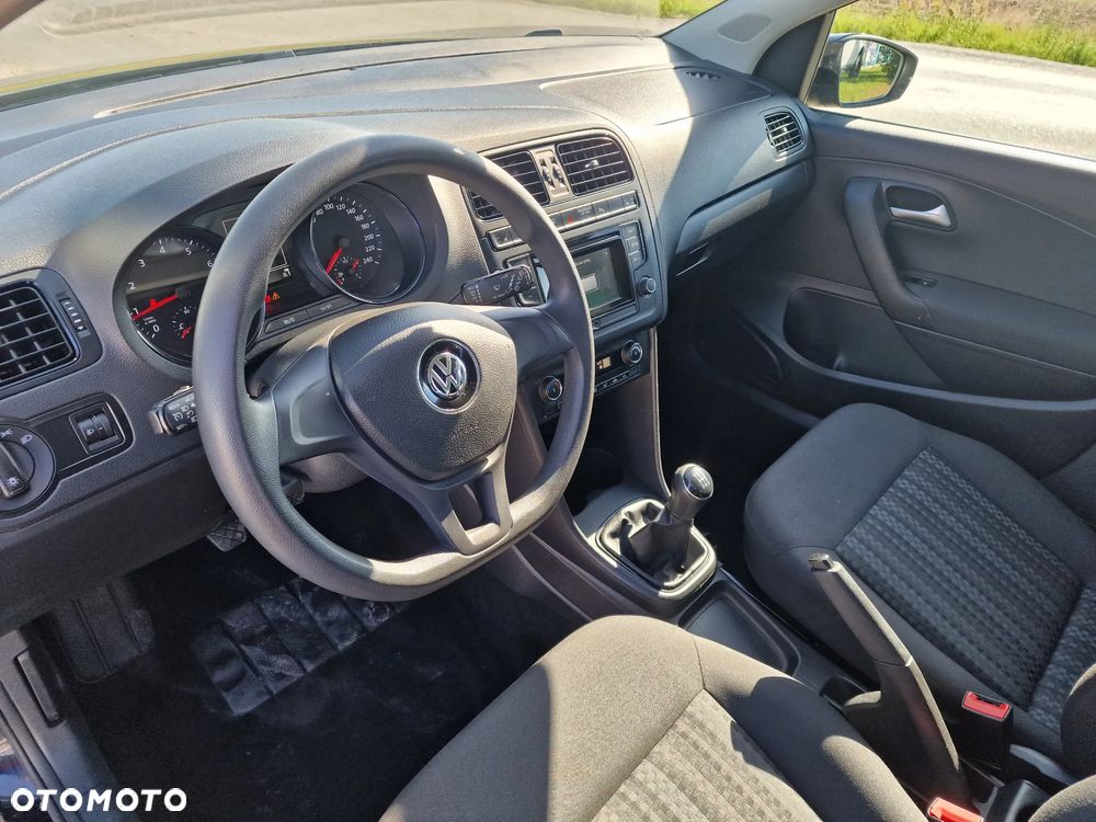 Volkswagen Polo 1.0 (Blue Motion Technology) Comfortline - 18