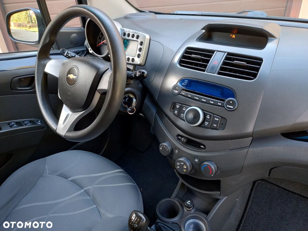 Chevrolet Spark 1.2 LT - 38