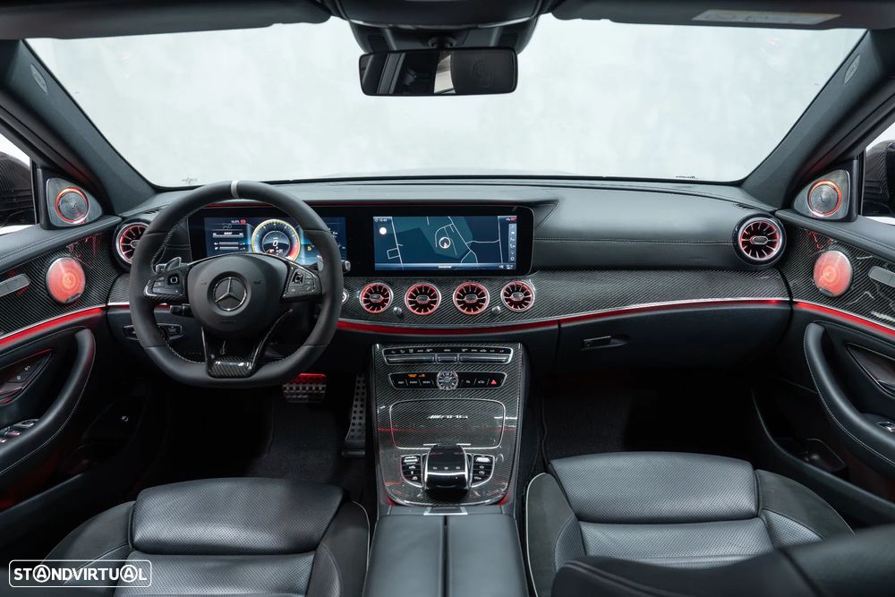 Mercedes-Benz E 63 AMG S 4-Matic+ - 24