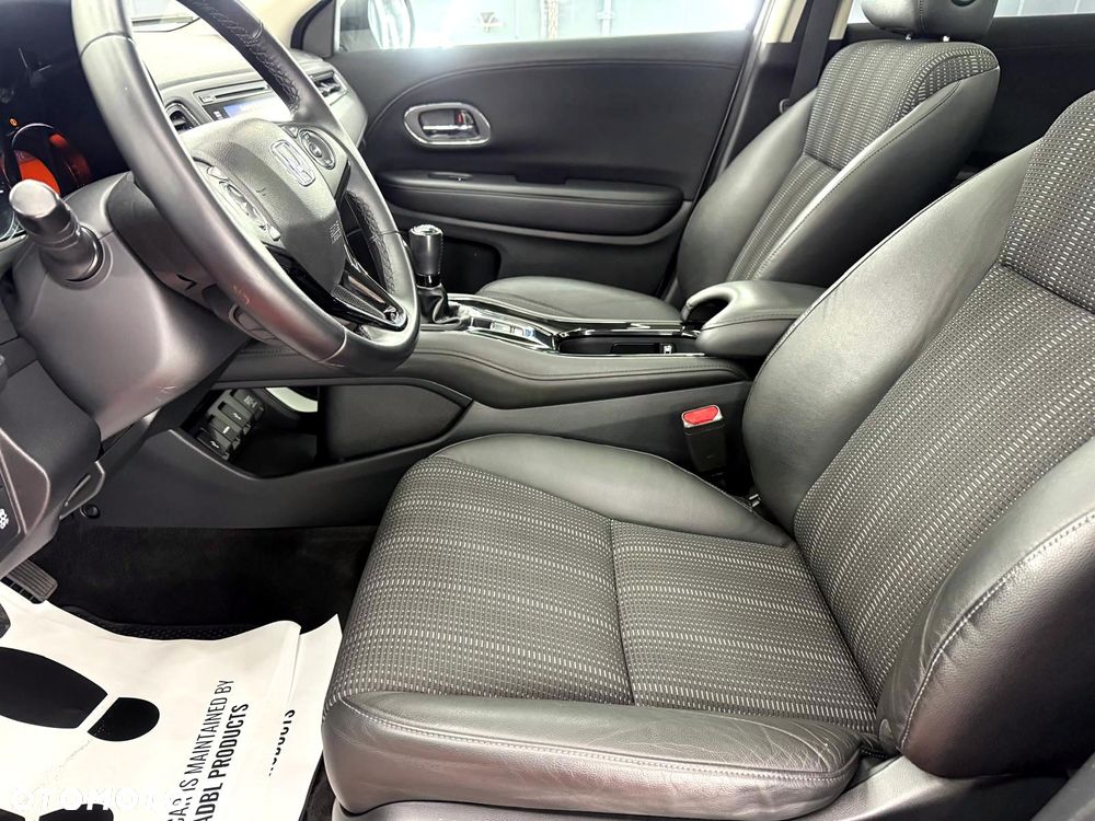 Honda HR-V 1.6 i-DTEC Executive - 24