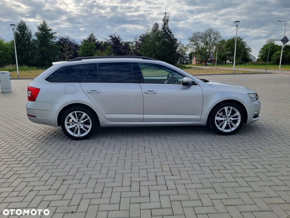 Skoda Octavia 1.4 TSI Style DSG - 6